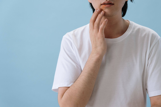 Biduran adalah masalah kulit yang menyebabkan penderitanya gatal-gatal. Foto: Pexels.com