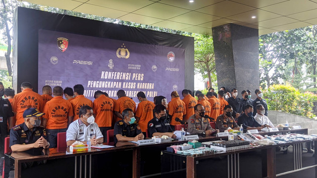 Jumpa pers pengungkapan narkotika jaringan internasional di Bareskrim Polri, Kamis (11/8/2022). Foto: Jonathan Devin/kumparan