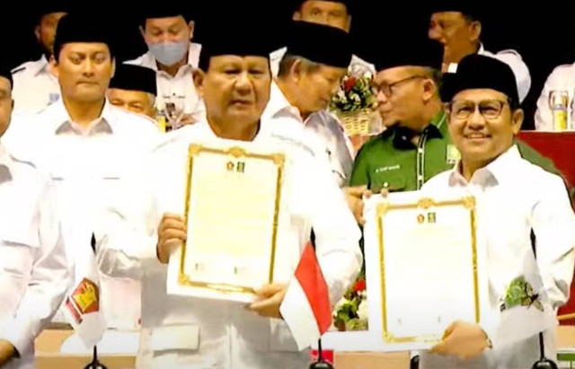 Penandatangan kerja sama politik Gerindra-PKB di Pemilu 2024. Foto: kumparan