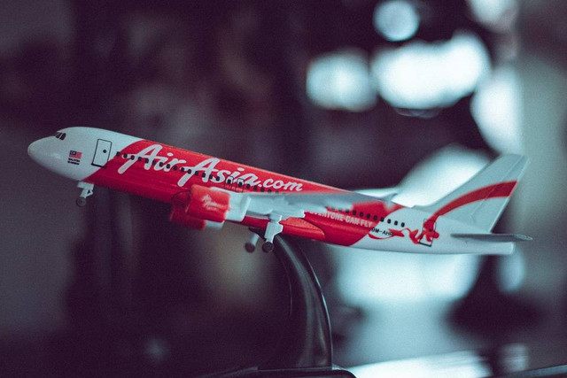 Rincian Harga Bagasi AirAsia Internasional dan Domestik, foto:unsplash.com/air-asia
