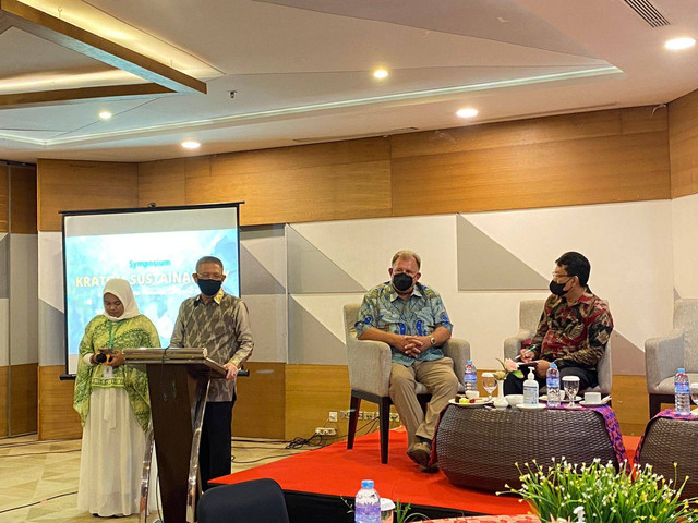 Gubernur Kalbar, Sutarmidji, saat bertemu dengan perwakilan asosiasi kratom dari Amerika Serikat. Foto: Teri/Hi!Pontianak