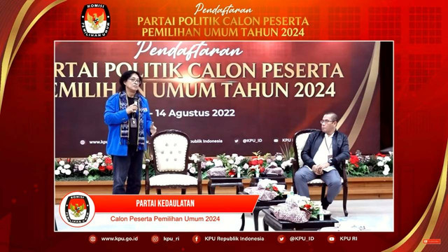 Partai Kedaulatan saat pendaftaran partai politik calon peserta Pemilu 2024 di gedung KPU, Jakarta, Minggu (14/8/2022). Foto: YouTube/KPU RI