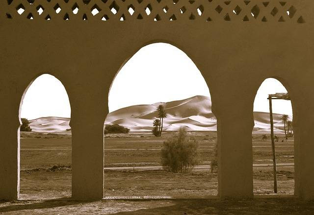 Ilustrasi kisah Nabi Ibrahim AS. Foto: pixabay.com/janvanbizar-22575084/