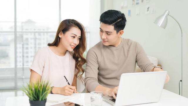 Ilustrasi Menentukan Tanggal weton. Foto: Makistock/Shutterstock