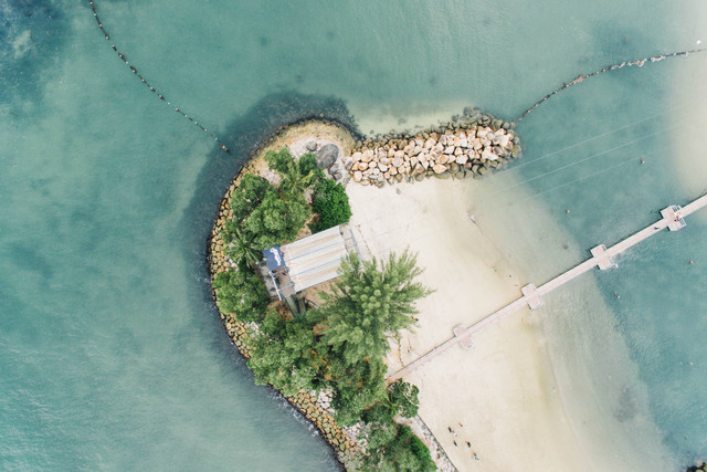 Pilihan aktivitas di Pulau Sentosa, foto unplash, Hanson Lu