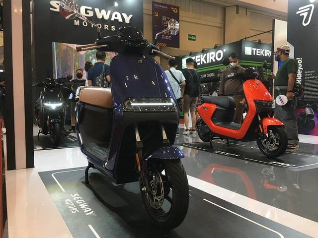 Motor listrik Segway E200P di GIIAS 2022. Foto: Sena Pratama/kumparan