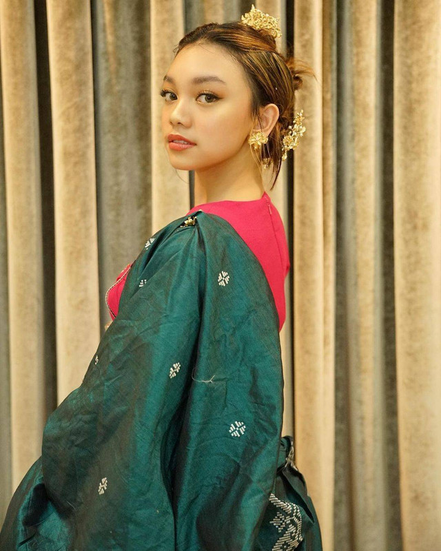 Naura Ayu tampil di Istana Presiden saat HUT ke-77 RI. Foto: Instagram/@naura.ayu