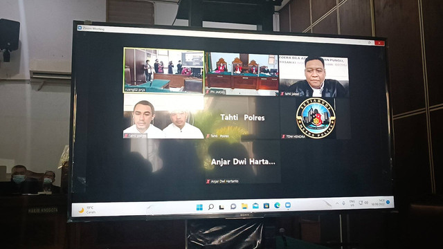 Sidang Putra Siregar, di PN Jakarta Selatan, Kamis (18/8/2022). Foto: Giovanni/kumparan