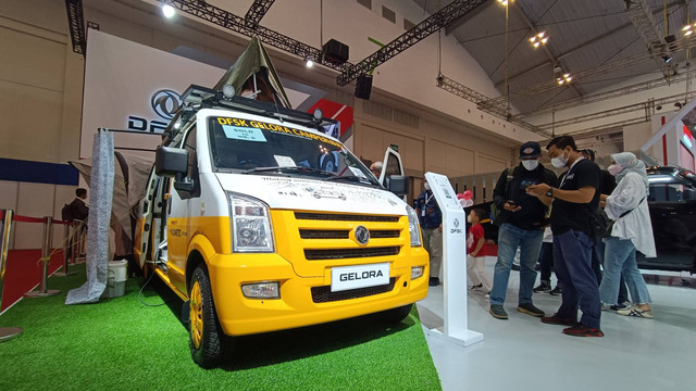 DFSK Gelora Campervan buatan Karoseri Delima Mandiri di GIIAS 2022. Foto: Rizki Fajar Novanto/kumparan
