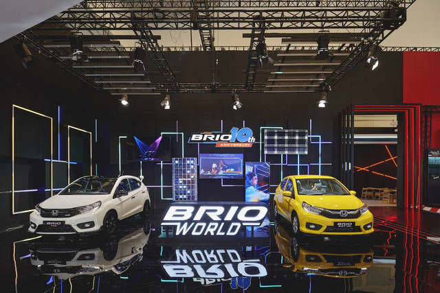Honda Prospect Motor (HPM) rayakan perjalan 10 tahun Honda Brio di Indonesia. Foto: dok. Honda Prospect Motor