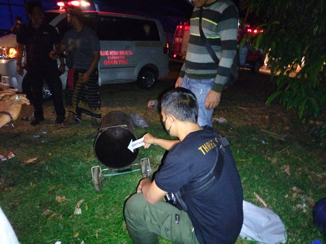 Penyelidikan polisi atas peristiwa meledaknya tabung minyak kompor pembakaran jenazah di Bali - IST