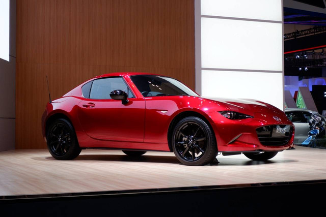 Mazda MX-5 di GIIAS 2022. Foto: Aditya Pratama Niagara/kumparan