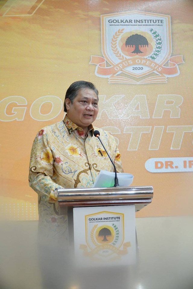 Ketua Dewan Pembina Golkar Institute yang juga menjabat selaku Menko Bidang Perekonomian, Airlangga Hartarto. (Istimewa)