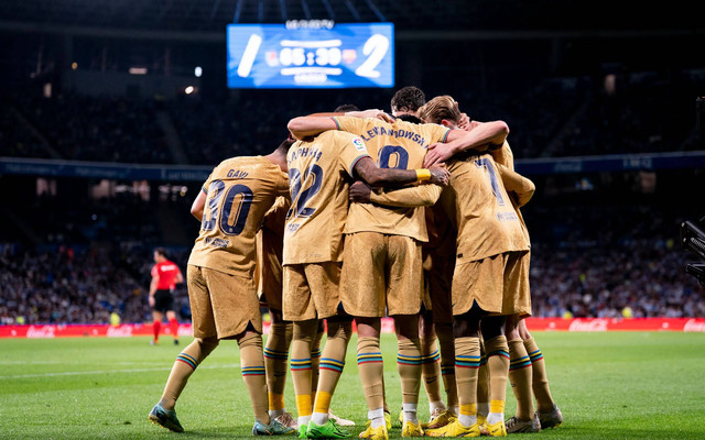 Selebrasi pemain FC Barcelona ketika Ousmane Dembele berhasil mencatatkan namanya di papan skor pada menit ke-66 dan merubah kedudukan menjadi 2-1 atas Real Sociedad (22/08/2022). Foto: Sara Gordon - FC Barcelona