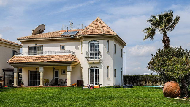 5 Rekomendasi Villa Rasa Bali di Puncak untuk Staycation, gambar hanya ilustrasi. Foto"pixabay.com/vila