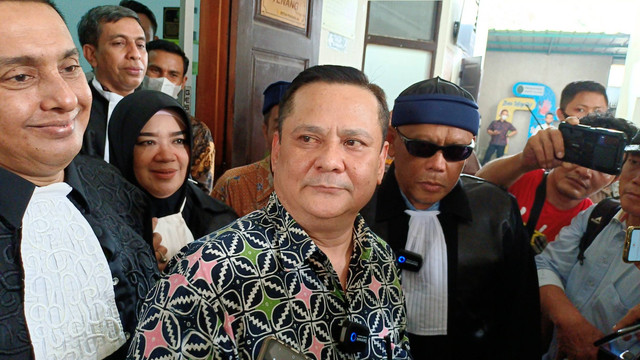 Irjen Napoleon Bonaparte usai jalani sidang Pledoi di Pengadilan Negeri Jakarta Selatan, Kamis (25/8/2022). Foto: Aprilandika Pratama/kumparan