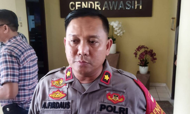 Kapolsek Seberang Ulu I, Palembang, Kompol Ahmad Firdaus (Foto : Ist)