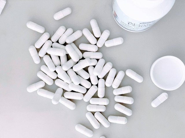 Ilustrasi obat Allopurinol. Allopurinol obat apa? Foto: Unsplash