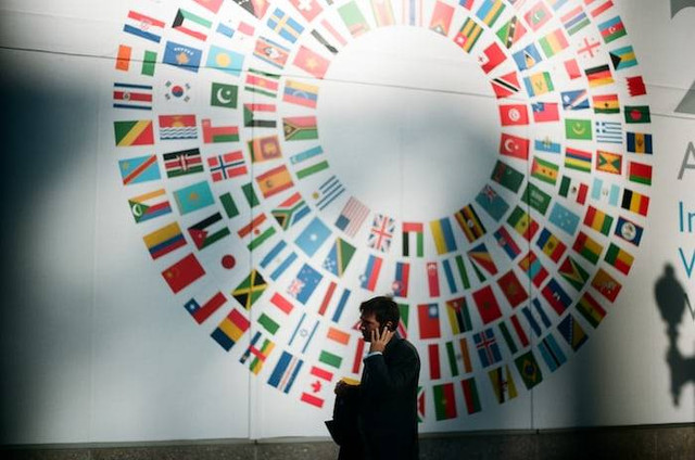 Ilustrasi Pengertian Hubungan Internasional. Foto: dok. Markus Krisetya (Unsplash.com)