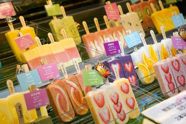 Ilustrasi perbedaan sorbet, es krim, dan gelato. Foto: Pixabay