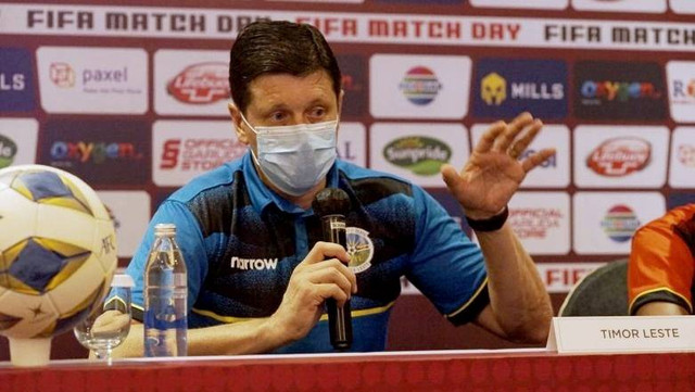 Pelatih Timor Leste, Fabio Magrao. Foto: PSSI