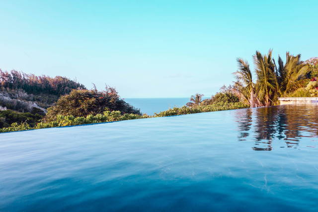 Hotel dengan Infinity Pool di Medan/Foto hanya ilustrasi bukan tempat sebenarnya, https://unsplash.com/@zombience