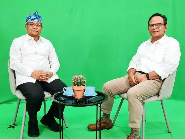 Bersama Prof. Komaruddin Hidayat (Rektor UI3). Foto. Dok. penulis @a.saefuddin