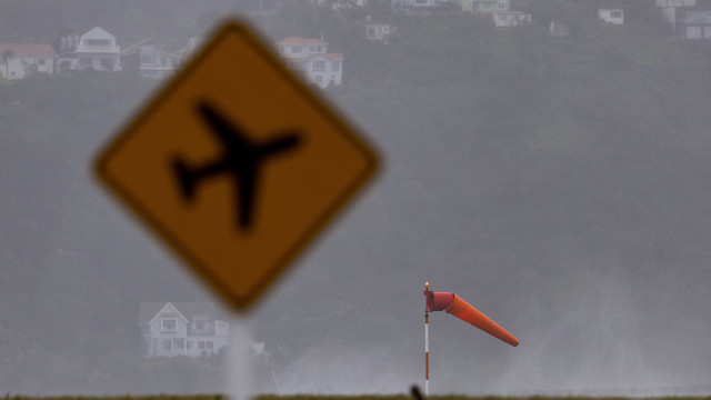 Ilustrasi Badai. Foto: Marty M/AFP