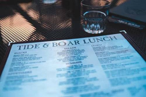 Ilustrasi Menu Makanan A'la Carte (Foto: Unsplash)