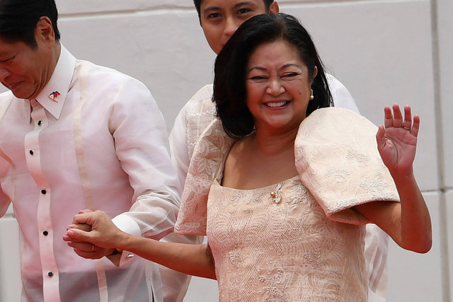 Sosok Liza Araneta-Marcos, Ibu Negara Filipina yang Terkenal Tangguh. Foto: Ted ALJIBE / AFP
