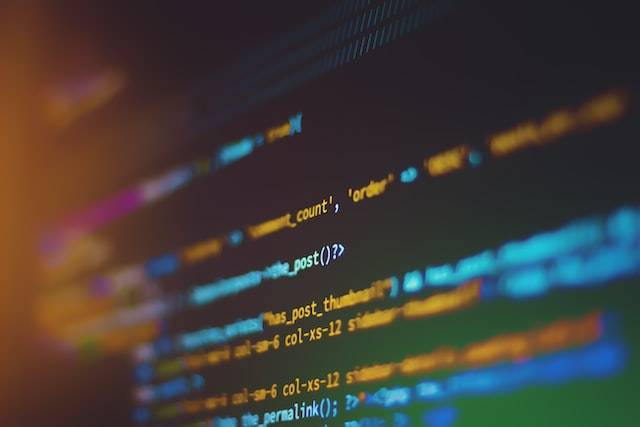 Ilustrasi cara cek kebocoran data KTP yag sedang viral, sumber foto Shahadat Rahman on Unsplash