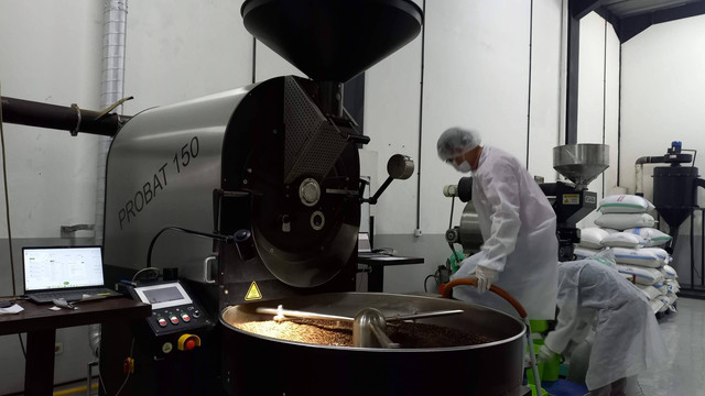 Mesin Roasting Kopi Common Grounds. Foto: Monika Febriana/kumparan