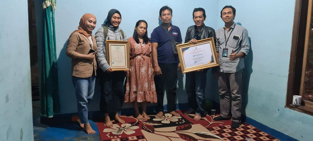 Kisah Bisnis Ibunda Farel Prayoga: Dari Jual Kinang hingga Buka Warung Sembako