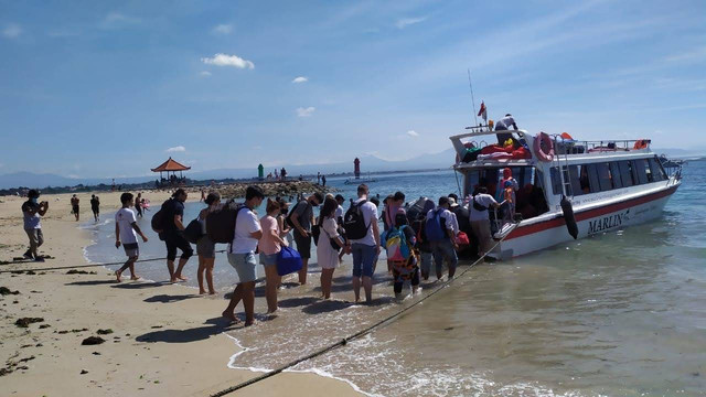 Suasana di Pelabuhan Penyeberangan Sanur, Denpasar, Bali - IST
