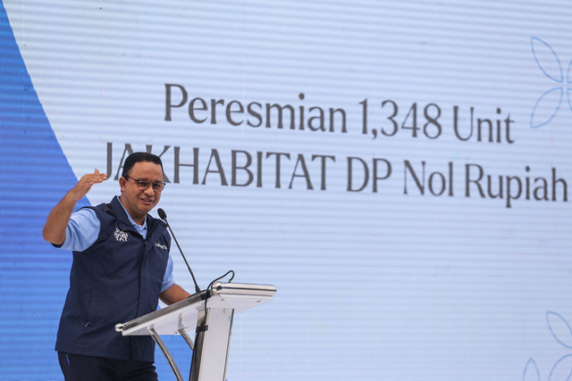 Gubernur DKI Jakarta Anies Baswedan menyampaikan sambutan saat peresmian rumah DP nol rupiah di Cilangkap, Jakarta Timur, Kamis (8/9/2022). Foto: Asprilla Dwi Adha/ANTARA FOTO