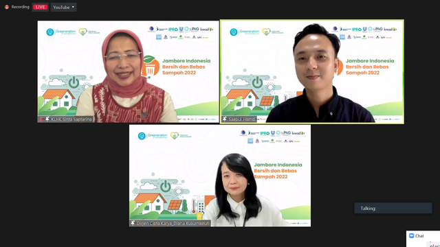 Foto 1. (dari kiri atas ke bawah) Sinta Saptarina Soemiarno, Direktur Pengurangan Sampah, Kementerian Lingkungan Hidup dan Kehutanan, Saepul Hamdi, Head of Communication and Partnership Greeneration Foundation, Ir. Diana Kusumastuti MT, Direktur Cipta Karya, Kementerian Pekerjaan Umum dan Perumahan Rakyat (Dea Karina Tasya/ Greeneration Foundation)