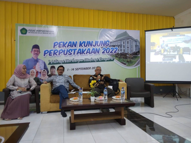 Rektor UIN Malang Prof Dr M Zainuddin MA (tengah). Foto/Feni Yusnia