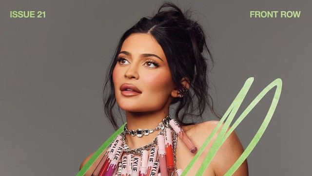 Potret Kylie Jenner untuk sampul CR Fashion Book Foto: Instagram/@crfashionbook