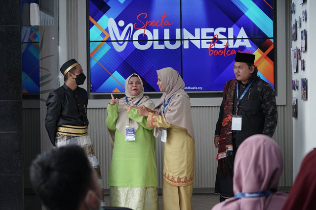 Volunesia Bootcamp ini akan memperlombakan sejumlah ide-ide dari anak-anak muda dalam motivasi perubahan bagi lingkungan maupun sistem kehidupan bermasyarakat. Oleh karena itu dalam lomba ini Volunesia Bootcamp menghadirkan beragam kegiatan. (Sabtu, 17/09/2022). Dok. DDV