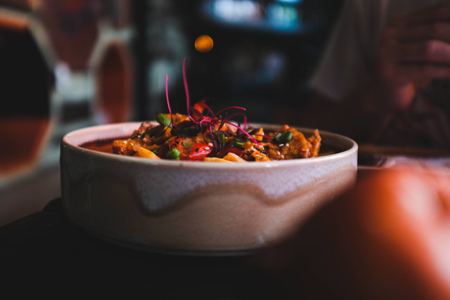 Kuliner Non Halal di Malang, Foto Hanya Ilustrasi, Foto: Unplash, Federico Telesca