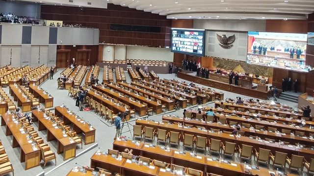 Rapat paripurna DPR ke-5 masa sidang I Periode 2022-2023, Jakarta, Selasa (20/9/2022). Foto: Paulina Herasmaranindar/kumparan
