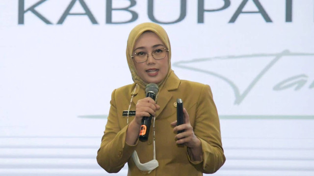 Bupati Purwakarta Anne Ratna Mustika. Foto: Facebook/AnneRatnaMustika