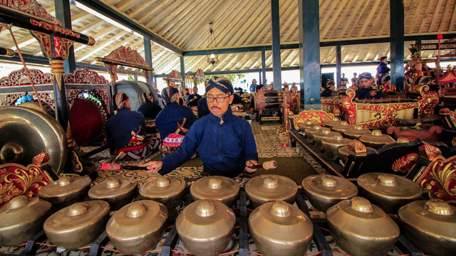 Orkes gamelan di Kraton Yogyakarta. Foto: aditya_frzhm/Shutterstock