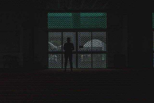 Ilustrasi: Sholat Tahajud Boleh 2 Rakaat, Ini Tata Caranya Sumber: pixabay.com