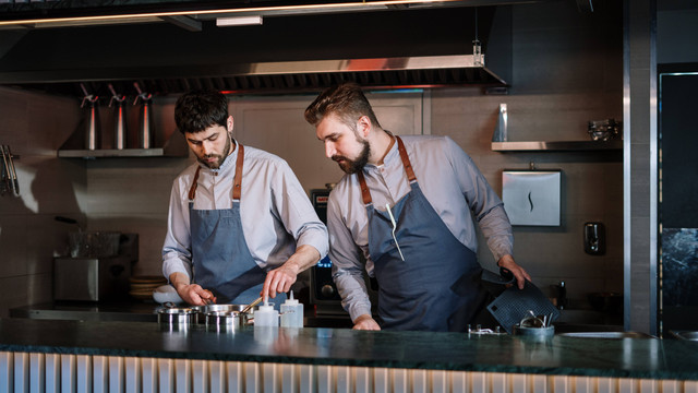 Ilustrasi tenaga kerja asing. Foto: Pexels