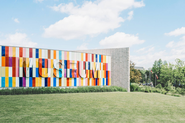 Musuem di Bandung yang Instagramable, Foto hanyalah ilustrasi bukan tempat sebenarnya, Foto: Unsplash/Scott Webb.