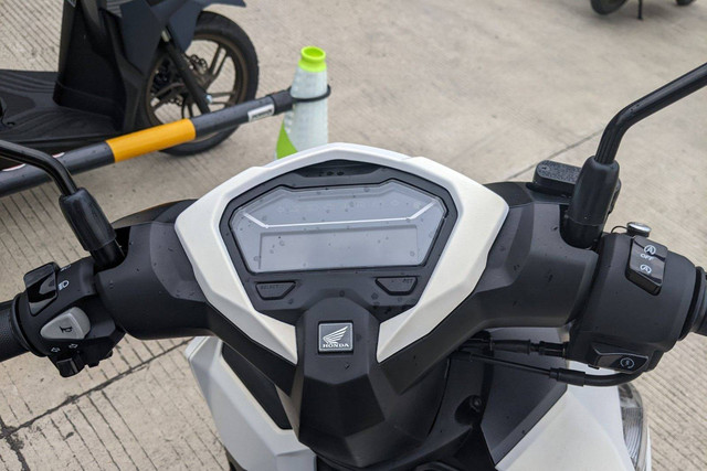 Ilustrasi cara reset oil change Vario. Foto: Sena Pratama/kumparan