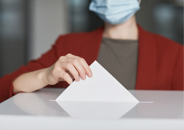 Ilustrasi pemungutan suara tentang Indonesia untuk punya presiden perempuan lagi. Foto oleh Anneila Firza Kadriyanti, diedit di Canva.com.