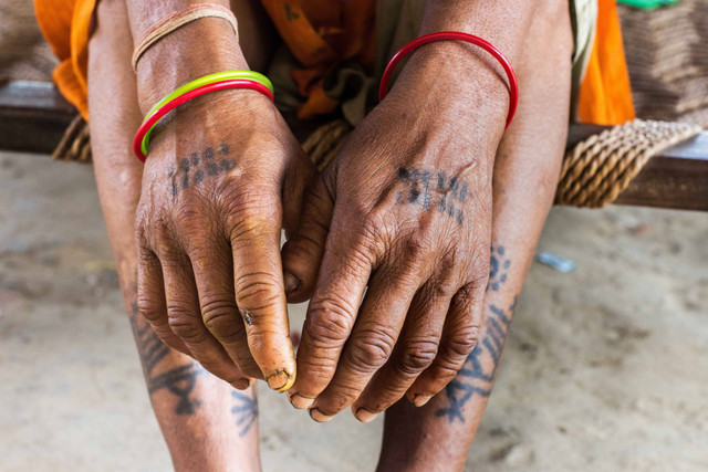 Ilustrasi suku yang punya tato. Foto: Bishal Ranamagar/Shutterstock