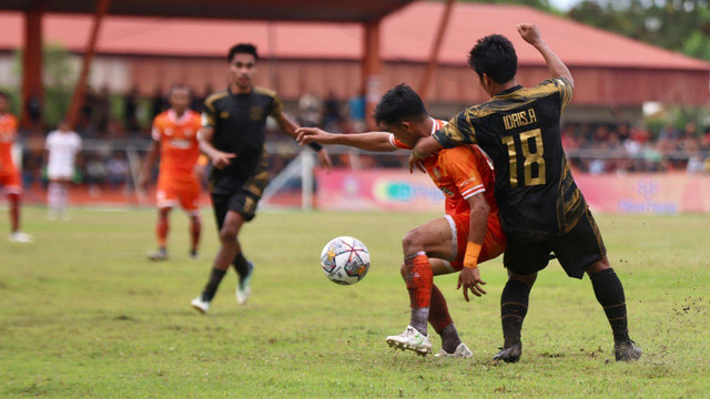Laga Persiraja Banda Aceh vs Perserang Serang dalam lanjutan Liga 2 di Stadion H Dimurthala, Sabtu (1/10) sore, berakhir dengan skor 1-0. Foto: Suparta/acehkini